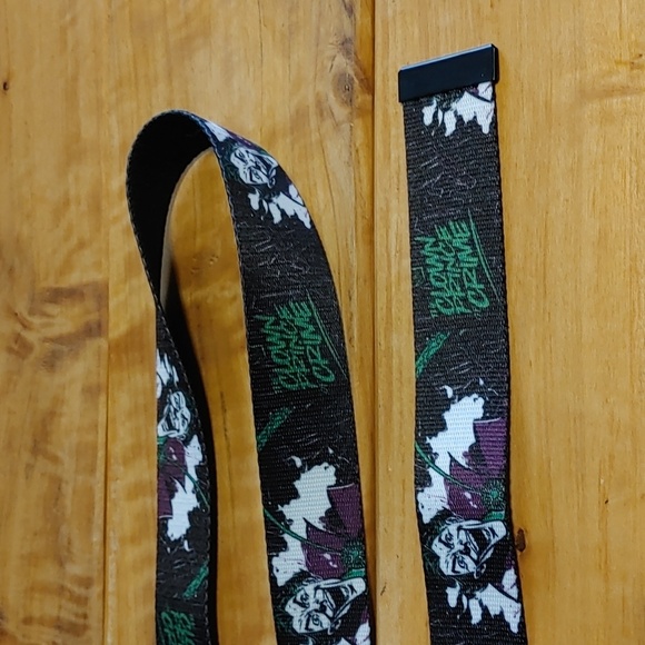 Buckle-Down Joker The Joke's on You DC Comics Nylon Web Belt - Picture 3 of 7